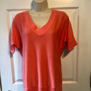 V-Neck Coral Short Sleeve Knit Top